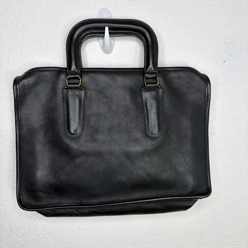 Vintage 70's Coach Slim Satchel briefcase Unisex Made In USA medium size 13